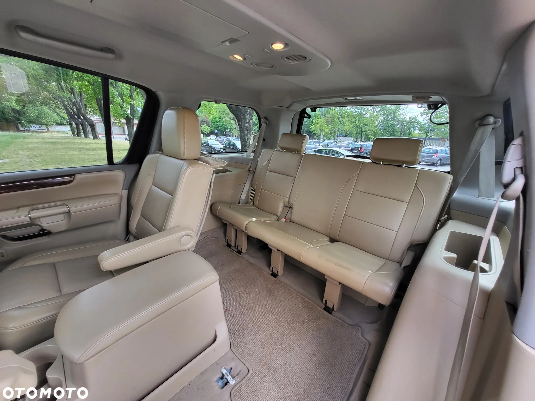 Nissan Armada - 25