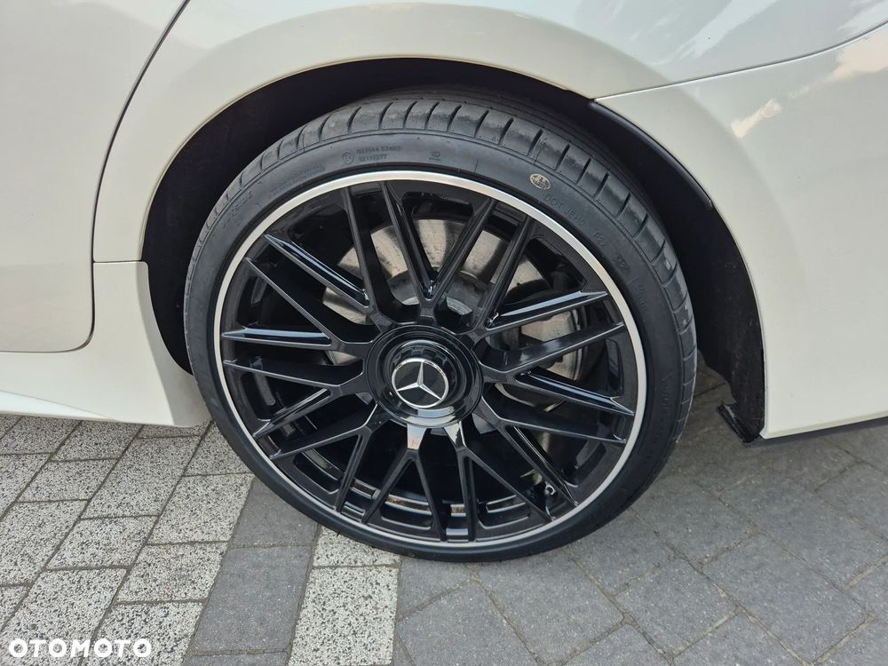 Mercedes-Benz CLS - 20