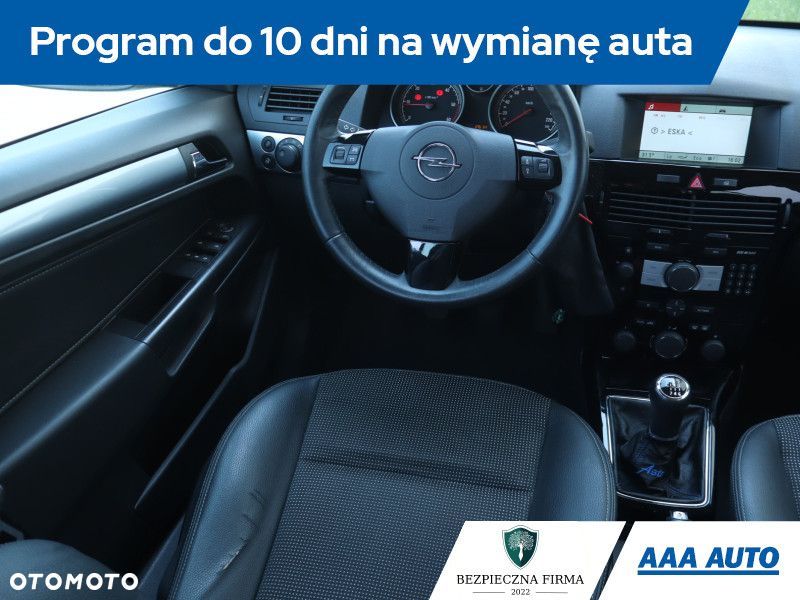 Opel Astra - 9