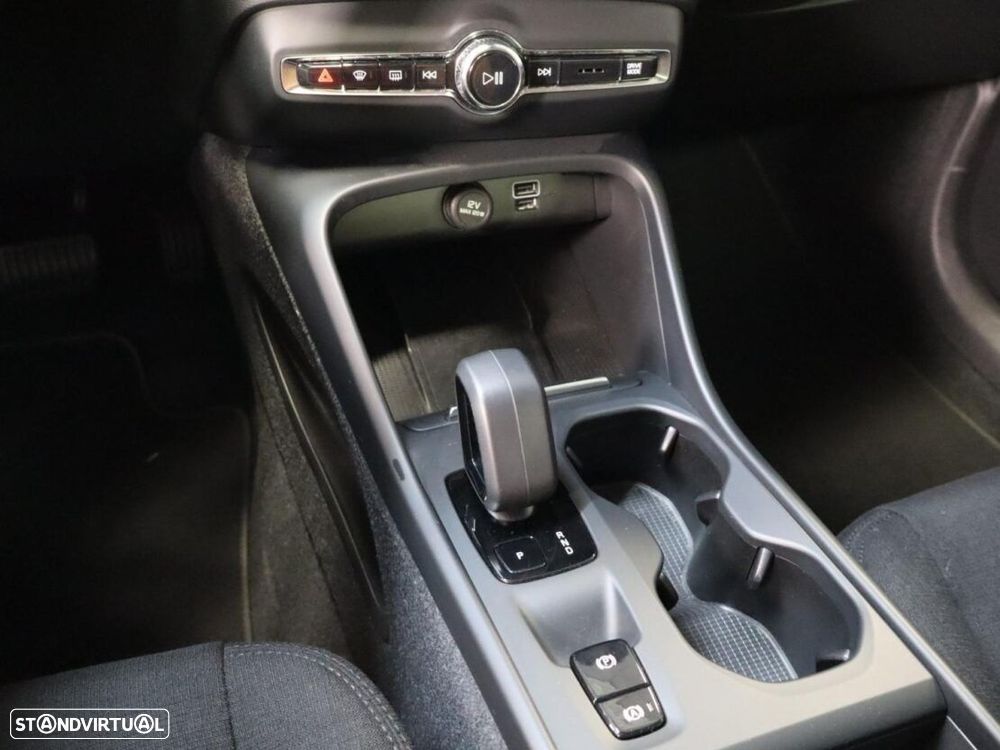 Volvo XC 40 1.5 T4 PHEV Essential - 16