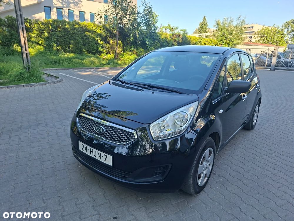 Kia Venga 1.6 L - 2