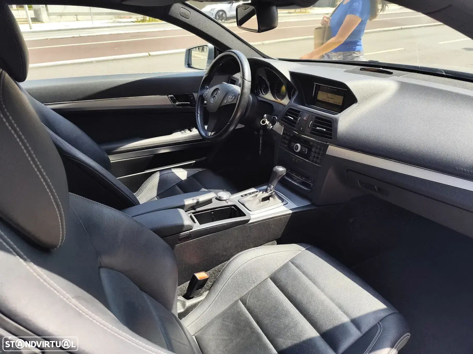 Mercedes-Benz E 350 CDi Avantgarde BlueEfficiency Auto - 15