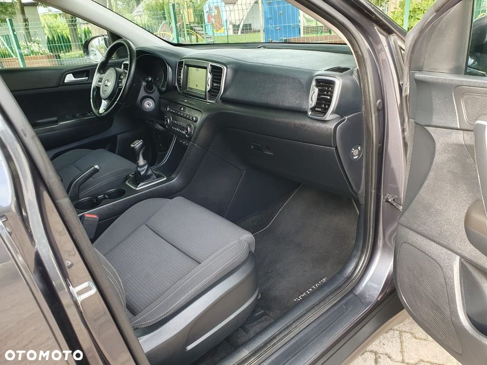 Kia Sportage 1.6 T-GDI 2WD SPIRIT - 12