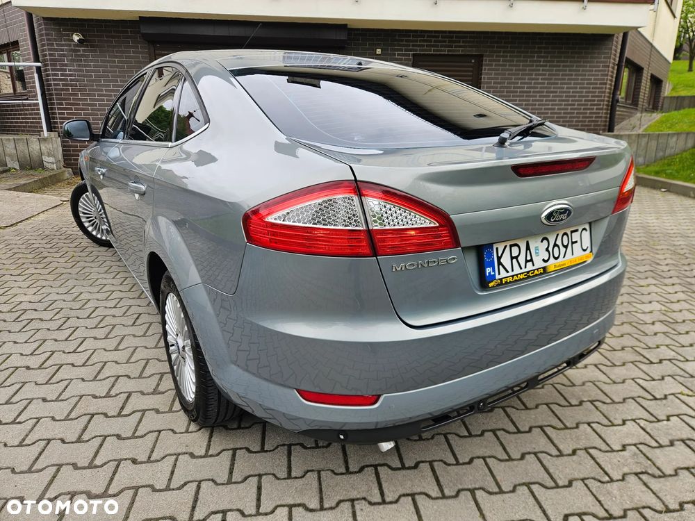 Ford Mondeo 2.0 Viva Titanium - 23