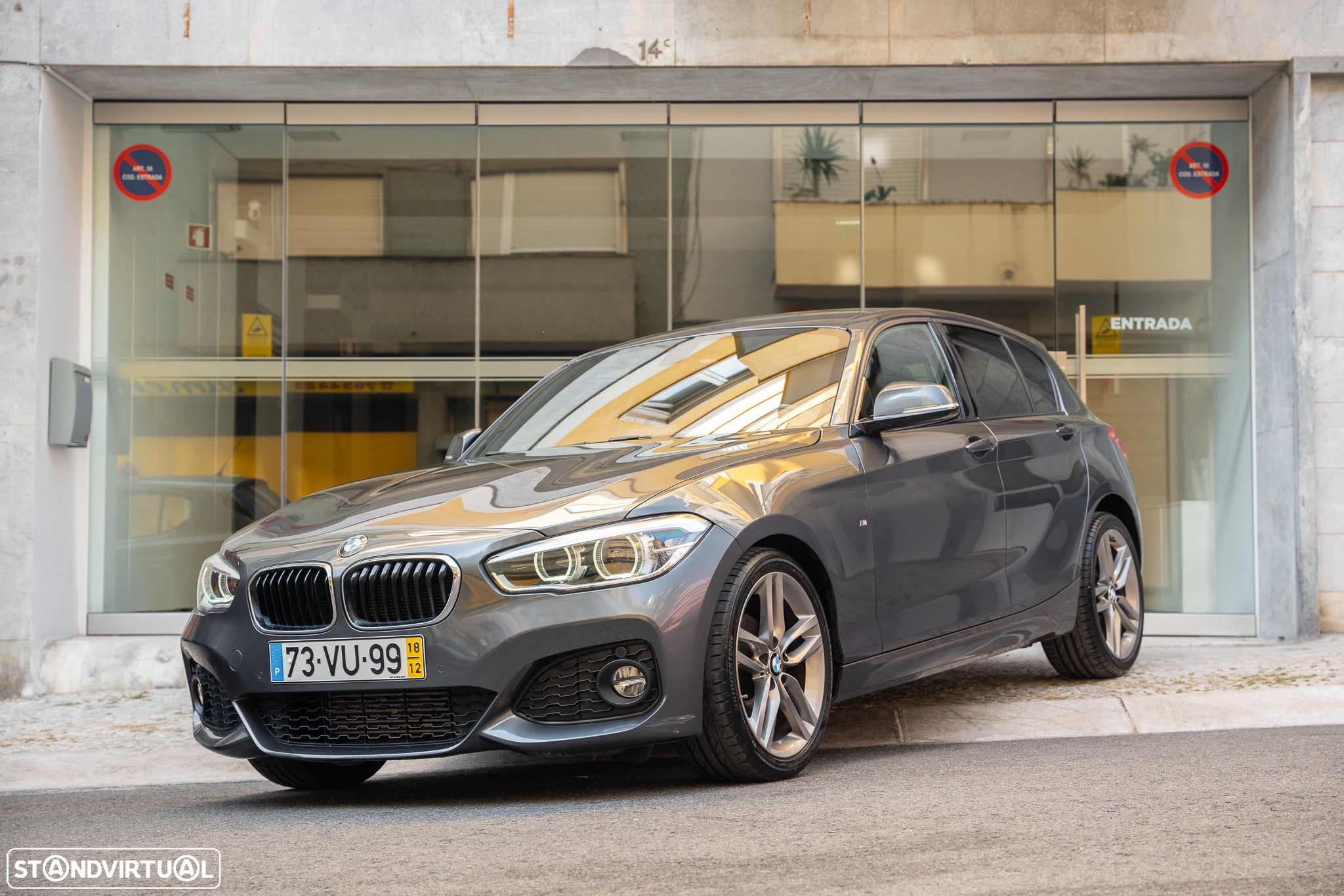 BMW 116 d Pack M - 1