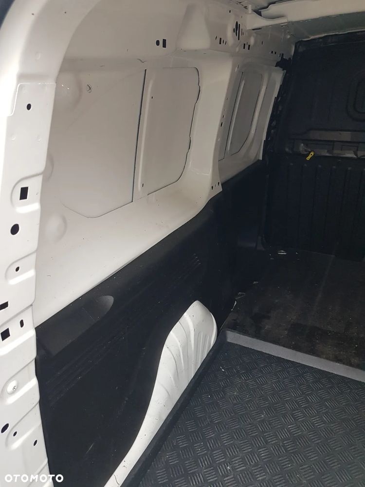 Toyota Proace City - 3