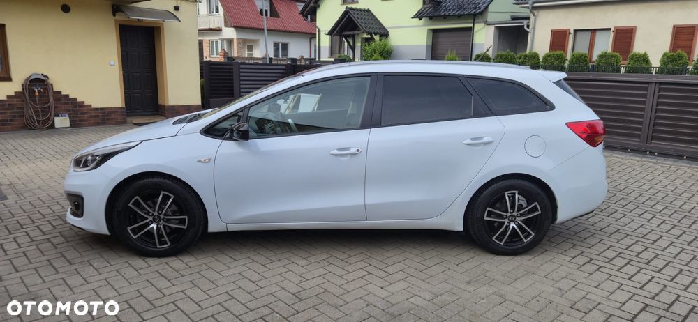 Kia Ceed 1.4 CRDi M - 11