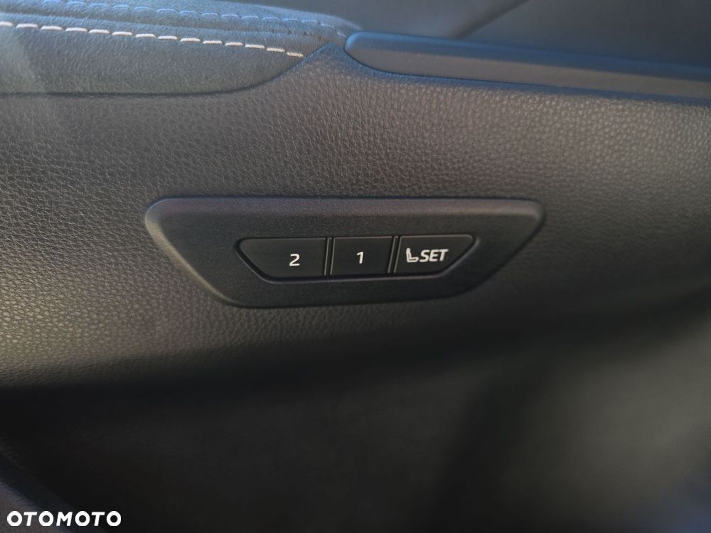 Toyota C-HR 1.8 Hybrid Executive - 29