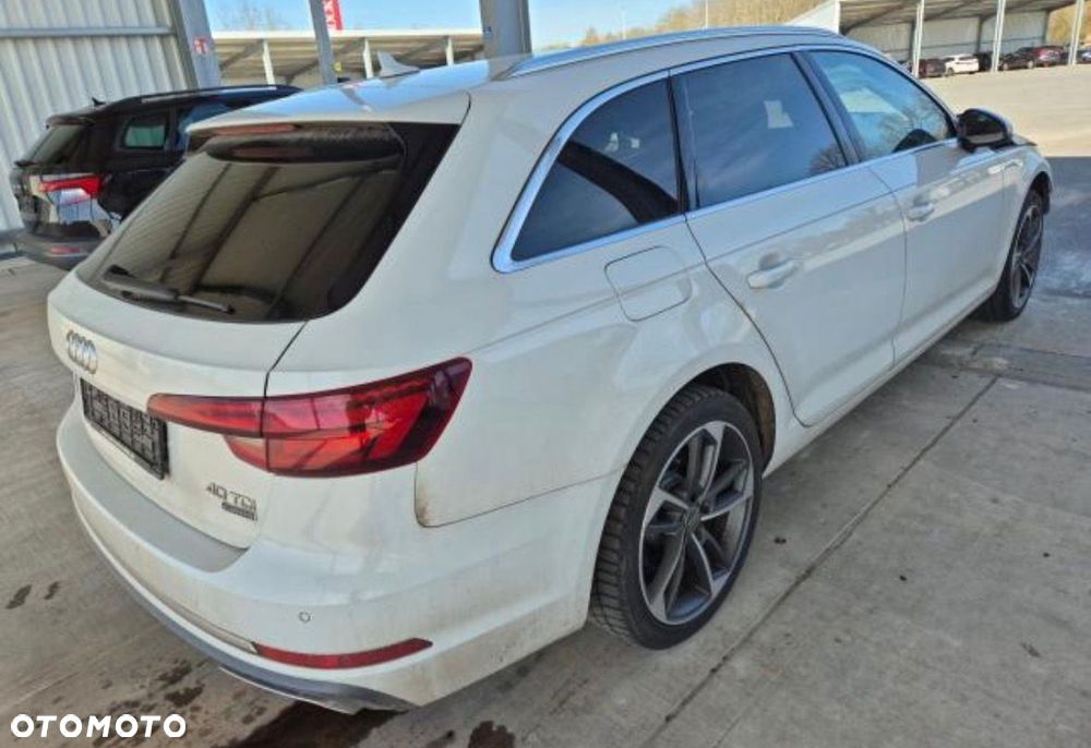 Audi A4 Avant 40 TDI quattro S tronic S line - 3