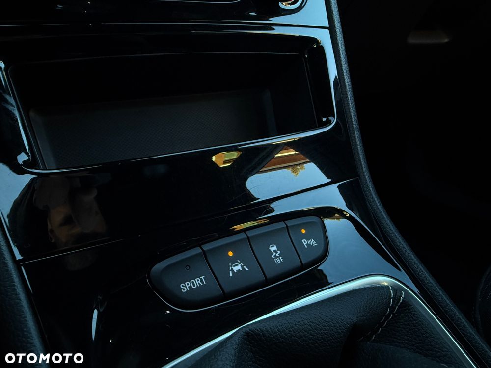 Opel Astra 1.4 Turbo Dynamic - 20