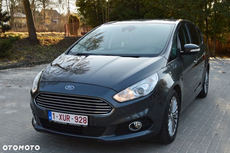 Ford S-Max - 9