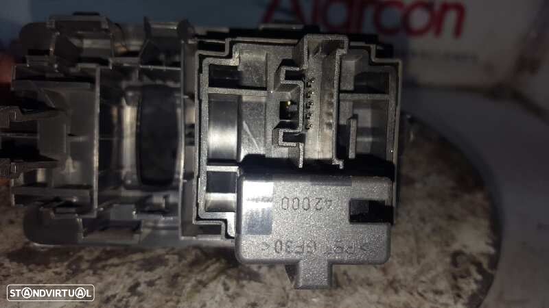 CONTROLE DE AJUSTE DE LUZES RENAULT CLIO III CONFORT DYNAMIQUE - 4