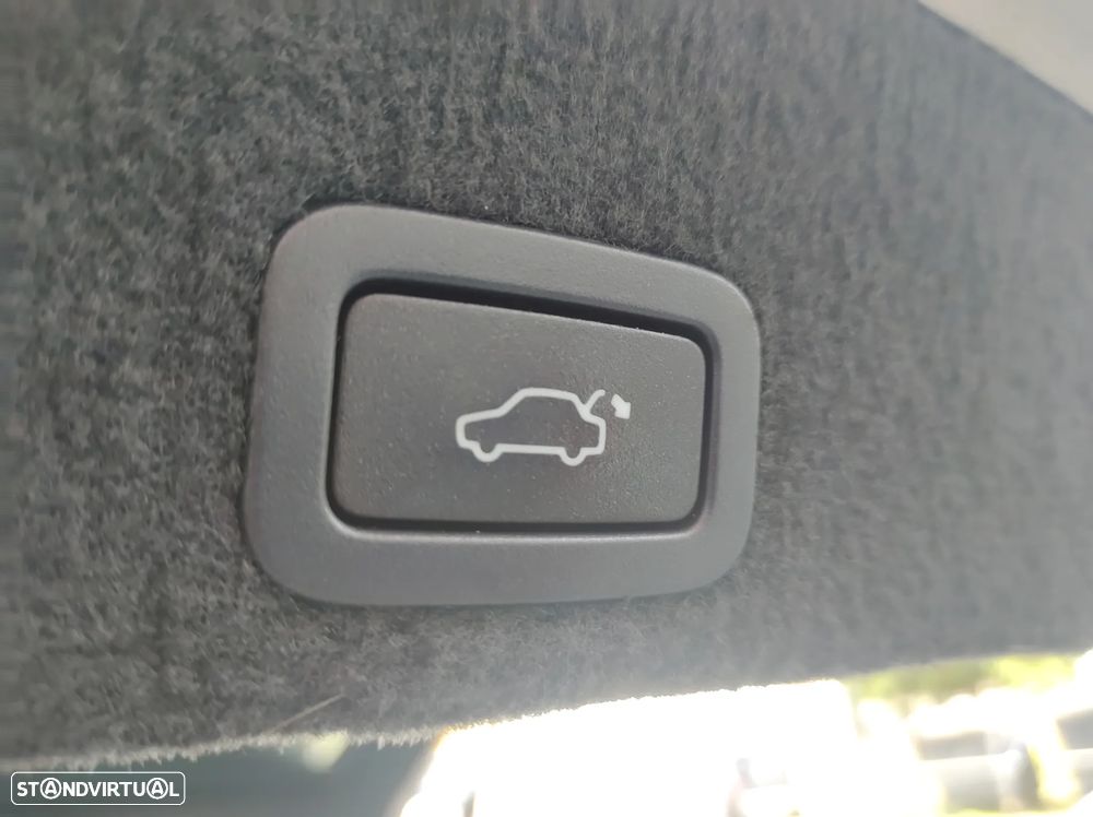 Volvo XC 60 2.0 D3 Drive Momentum Start/Stop - 13