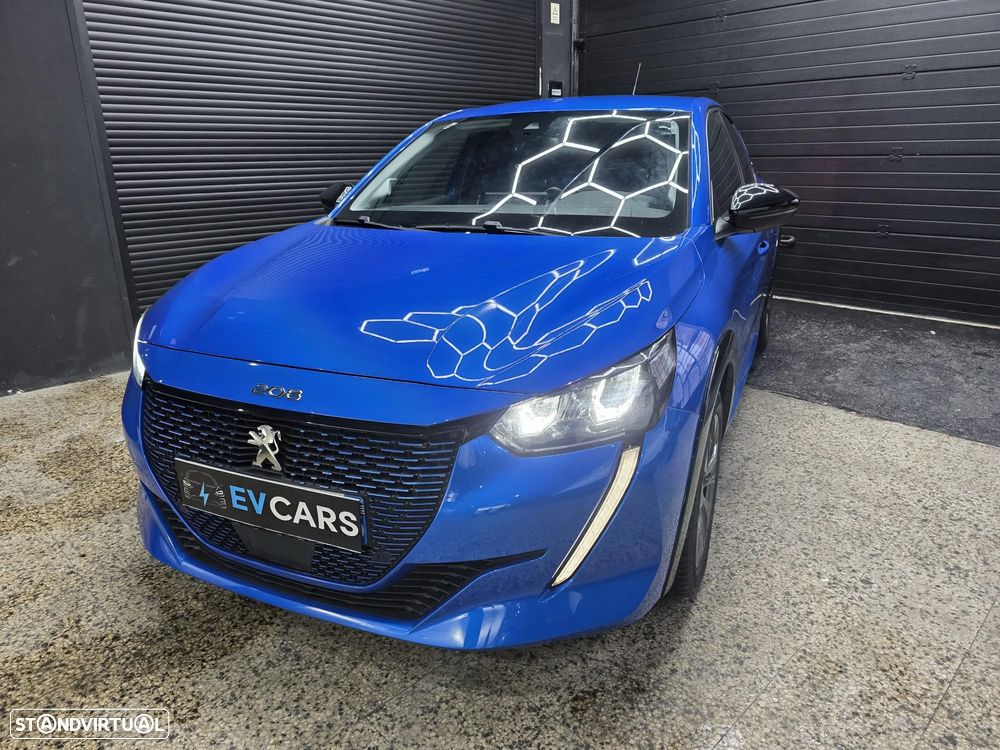 Peugeot e-208 Allure Pack - 23