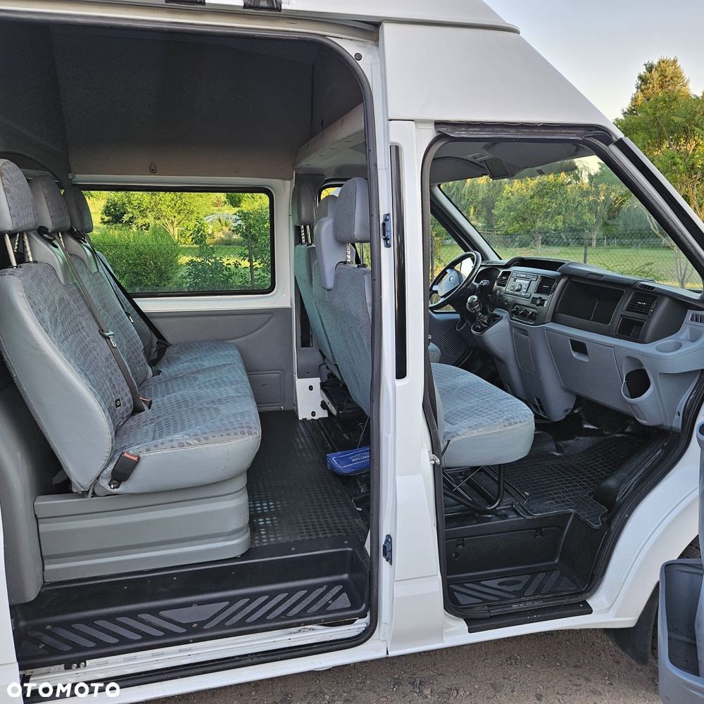 Ford Transit - 5