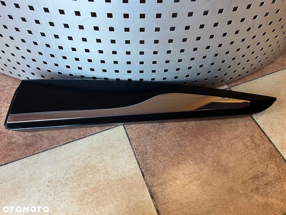 LISTWA DRZWI CHROM TYŁ LEWY TYLNA LEWA RENAULT CLIO IV 828772096R - 2