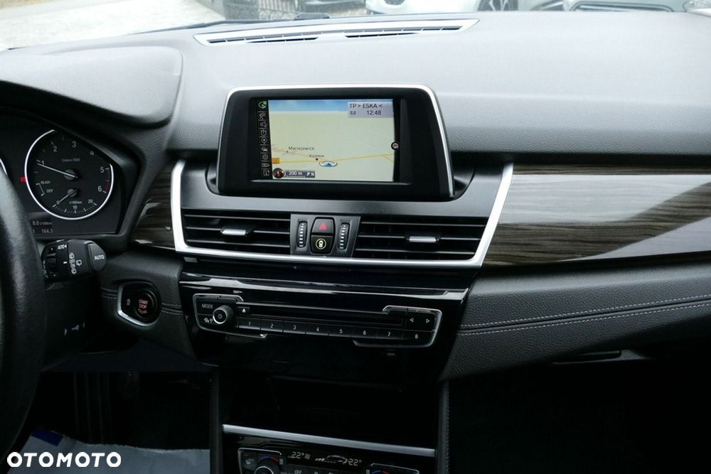 BMW Seria 2 216d Luxury Line - 30