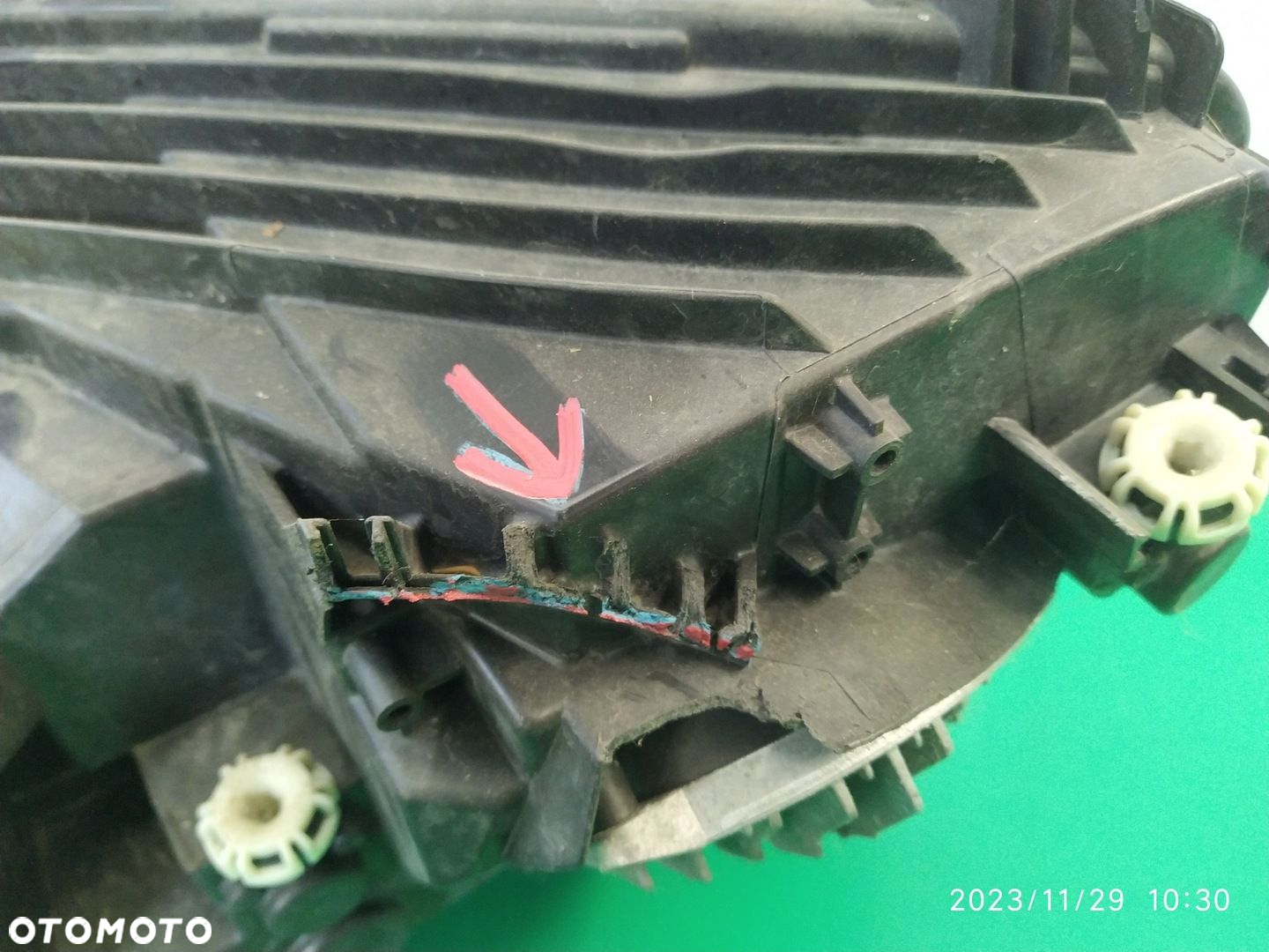LAMPA PRAWY PRZÓD MERCEDES GLC W253 A2539065801 - 8