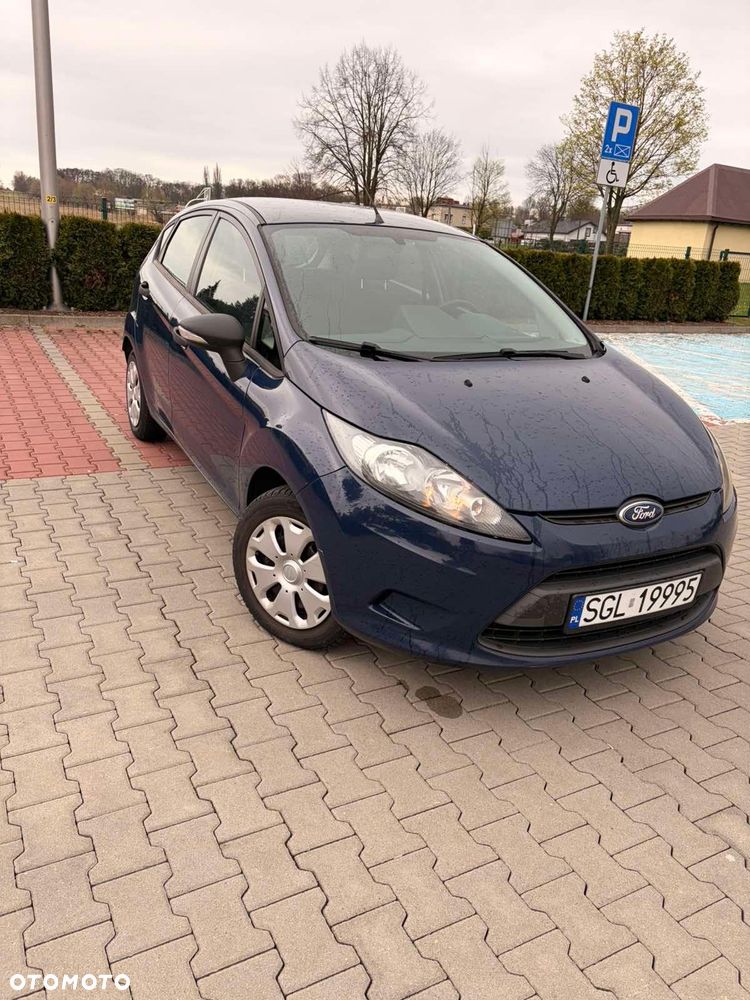 Ford Fiesta 1.25 Ambiente EU5 - 6