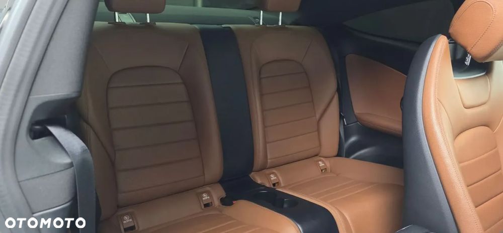 Mercedes-Benz Klasa C 220 d 4Matic 9G-TRONIC AMG Line Plus - 7