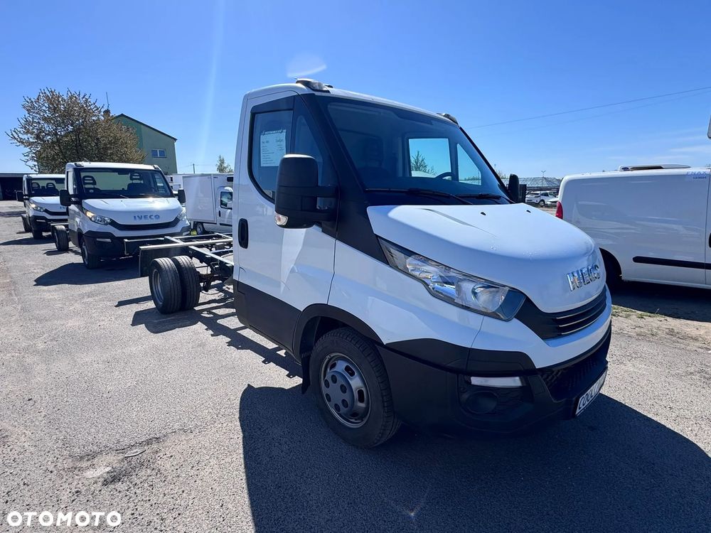 Iveco Daily 35C14 - 14