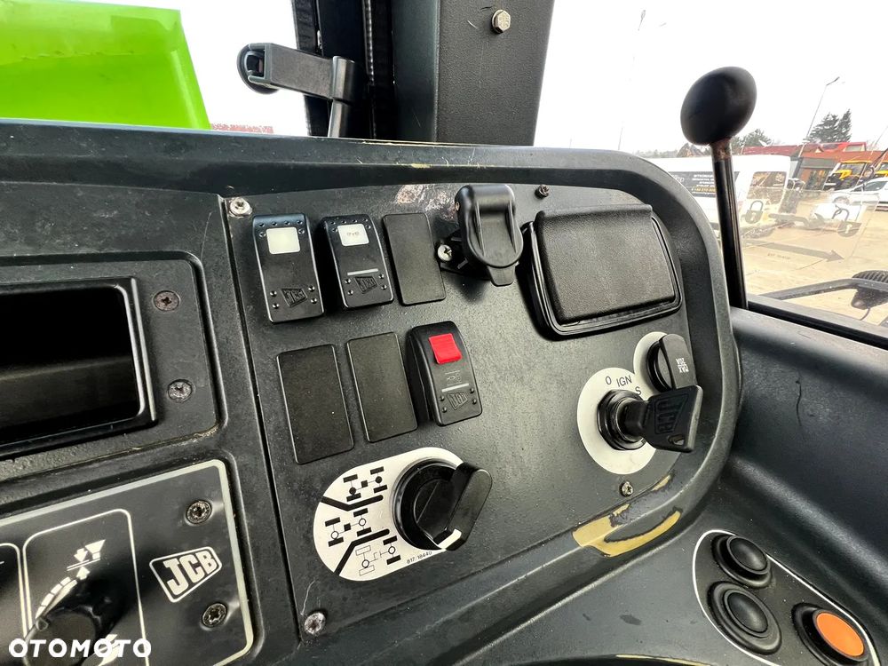 JCB Fastrac 3190 | 2003 Rok| 190 KM - 15