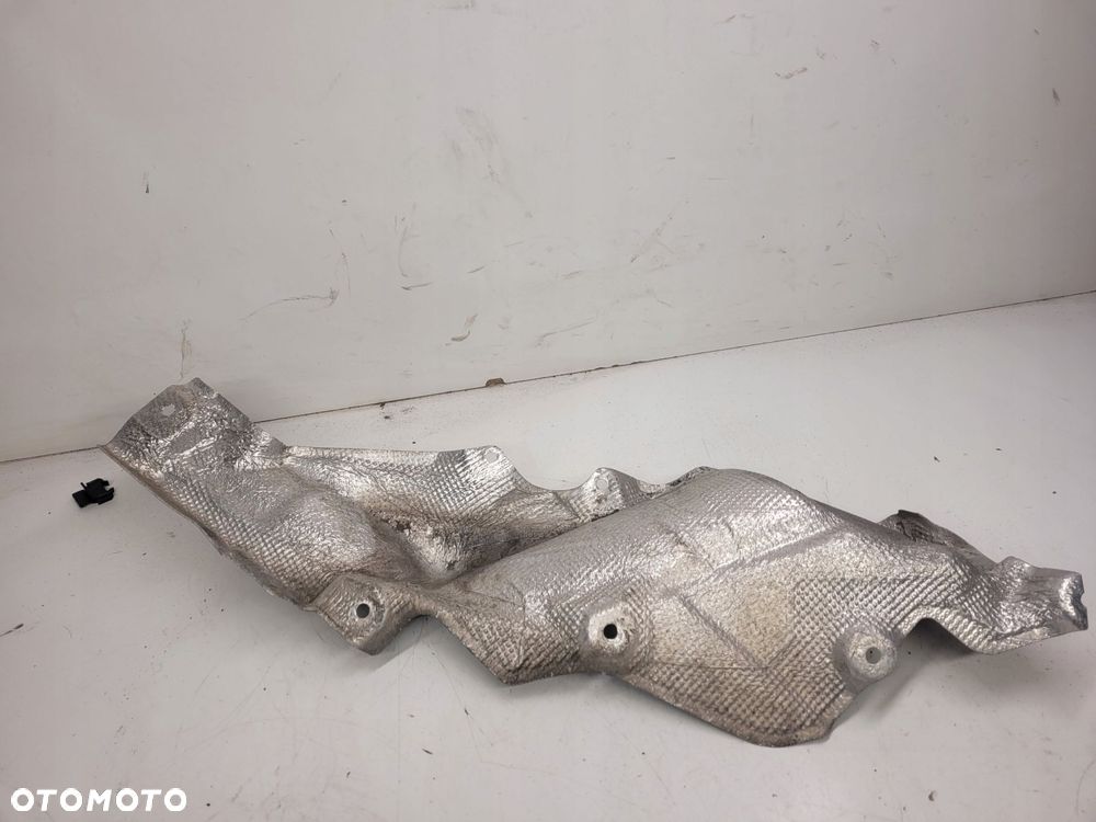 OSŁONA TERMICZNA PODŁOGI AUDI A8 D3 4E0825644A - 4