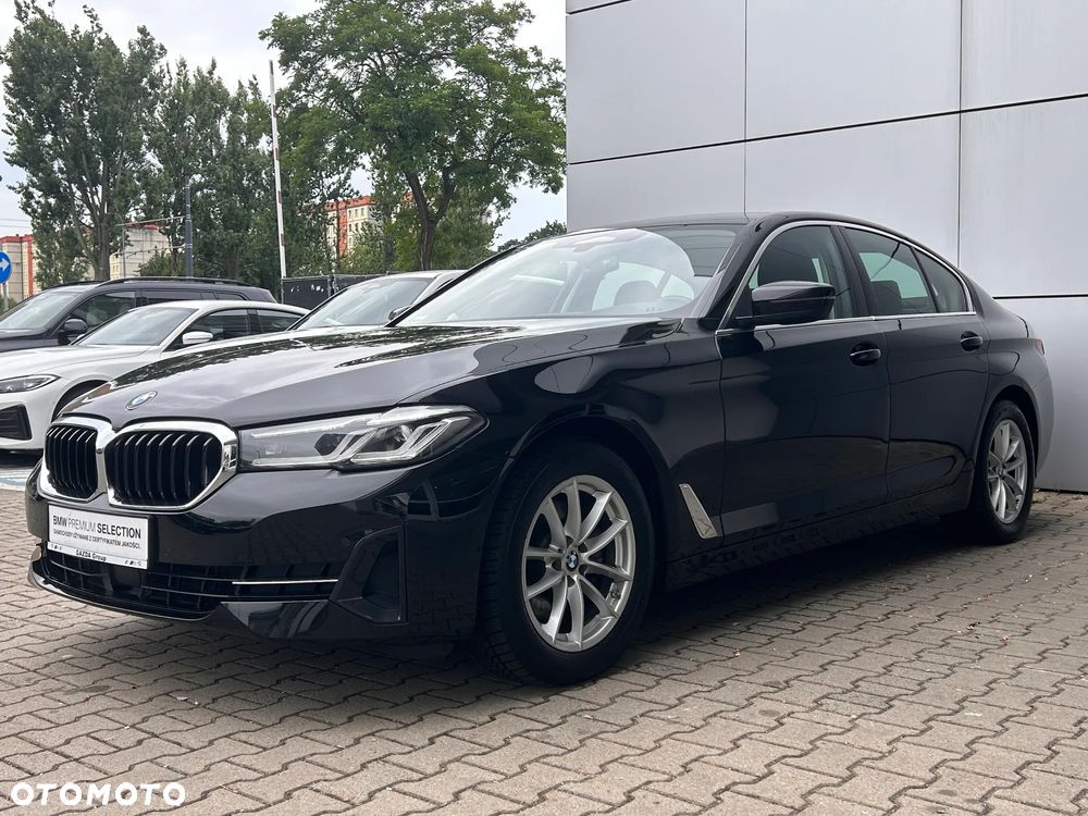 BMW Seria 5 520d xDrive MHEV - 5