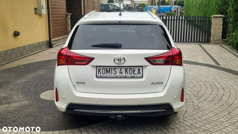 Toyota Auris - 5