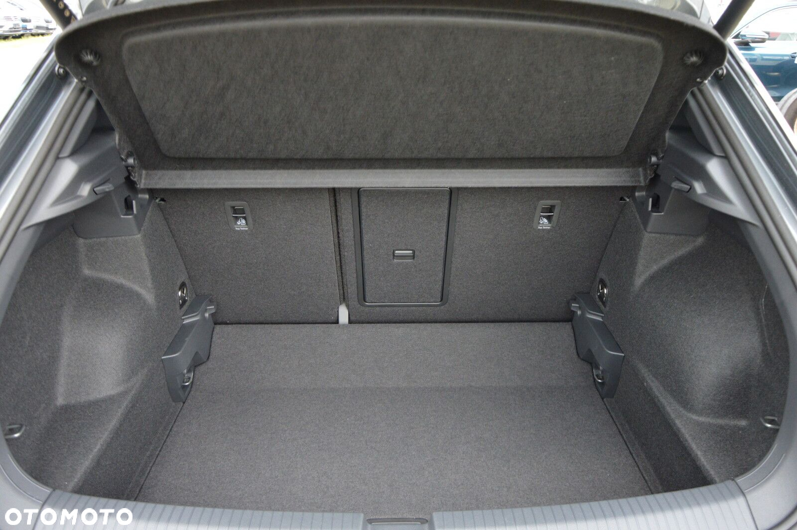 Volkswagen T-Roc - 21