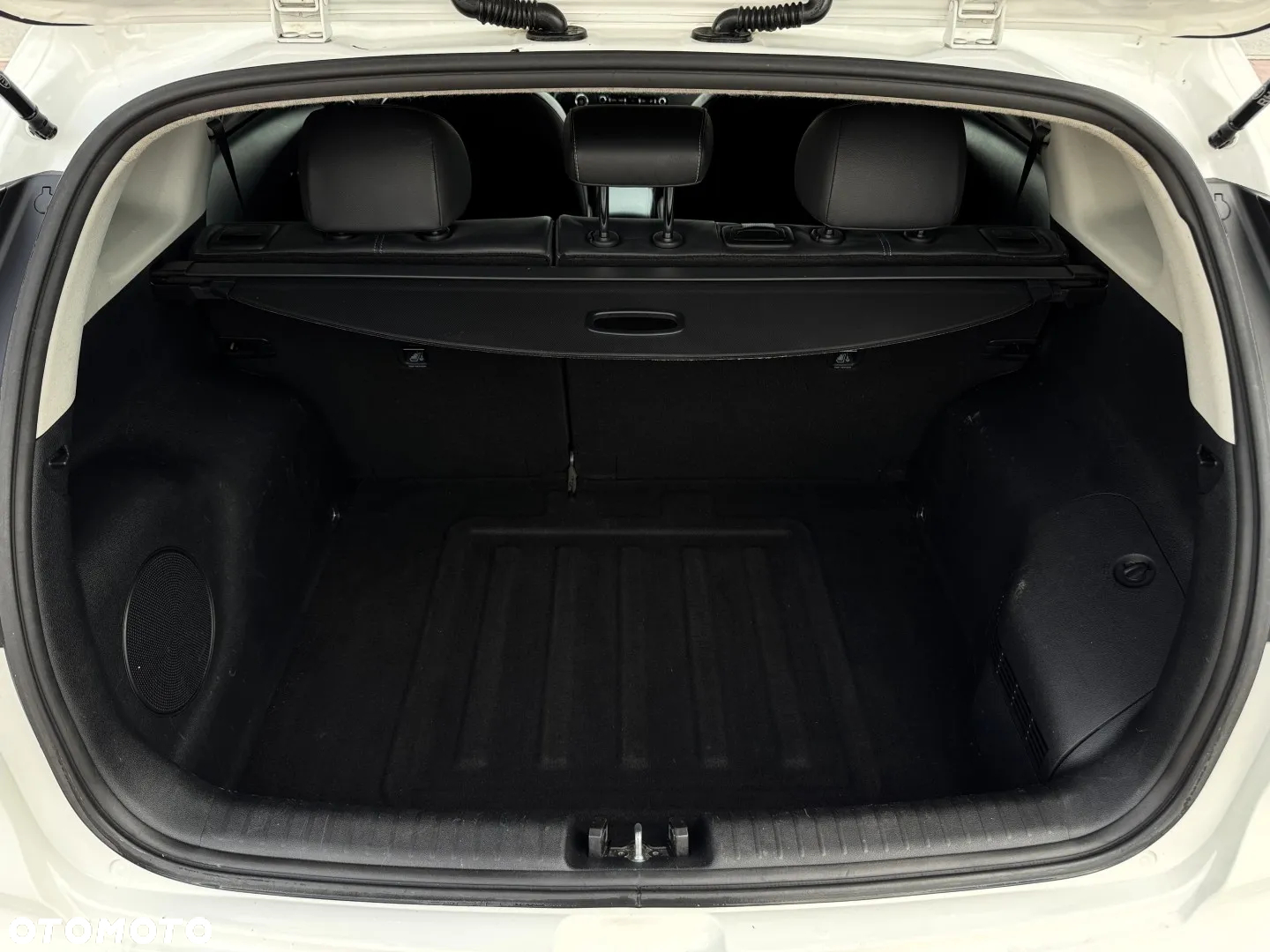 Kia Niro 1.6 GDI Hybrid L - 11