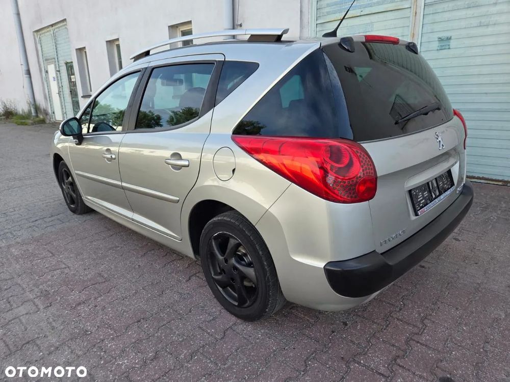 Peugeot 207 1.6 Premium - 7