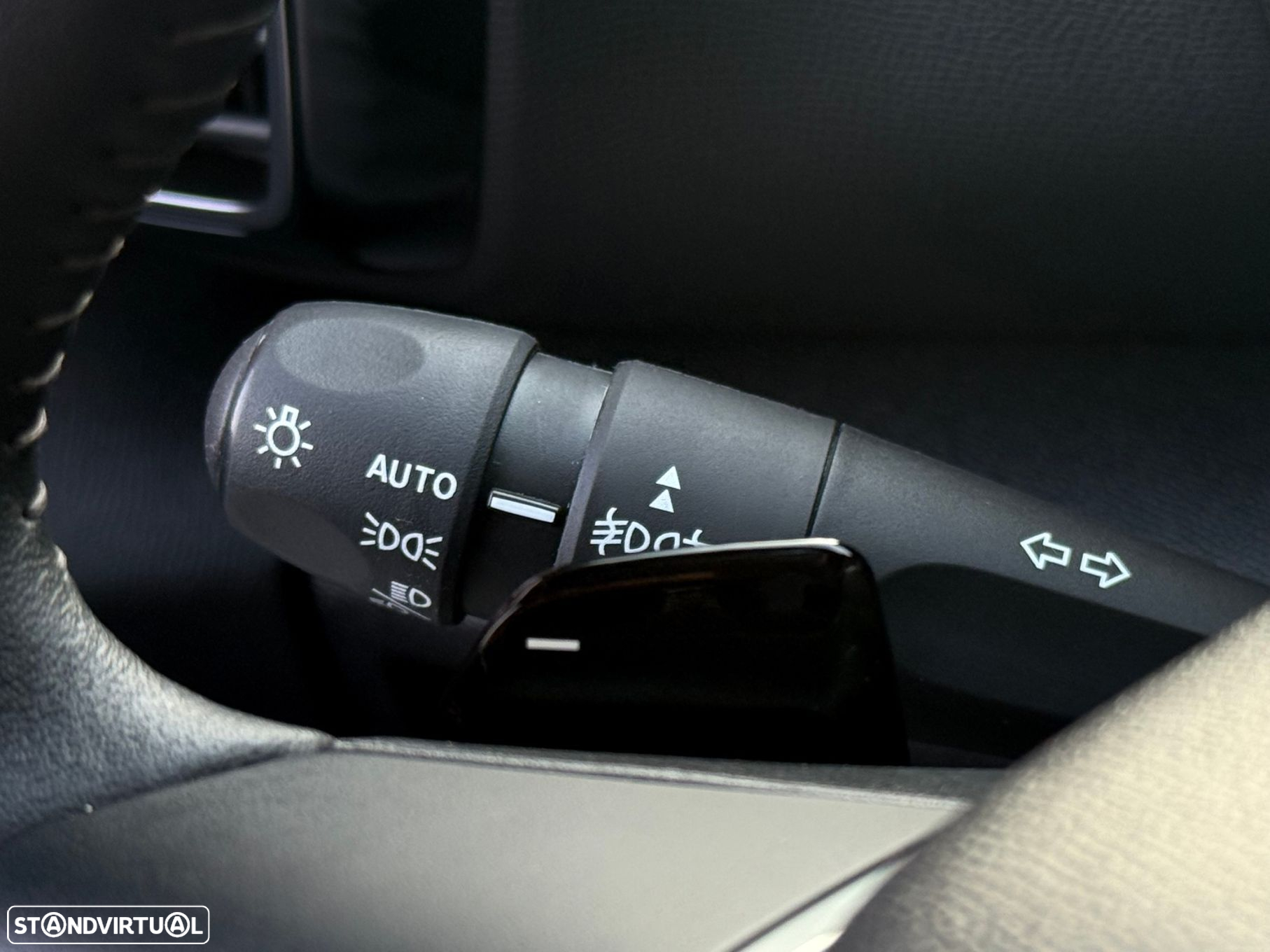Citroën C4 X 1.2 PureTech Feel Pack EAT8 - 10