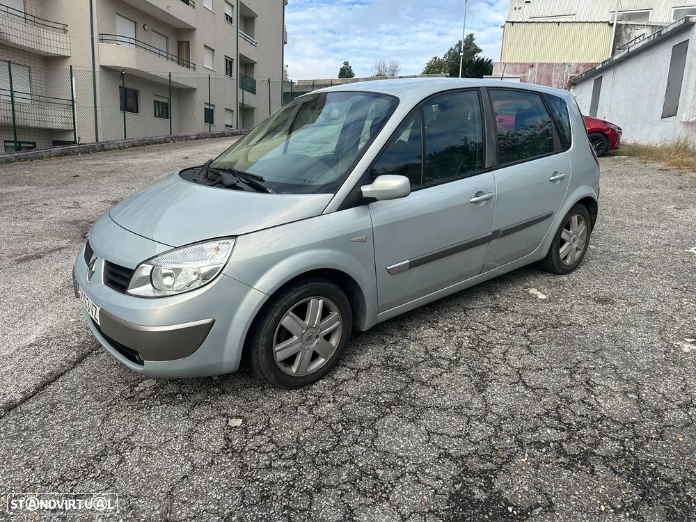 Renault Scénic 1.5 dCi Confort Privilége - 2