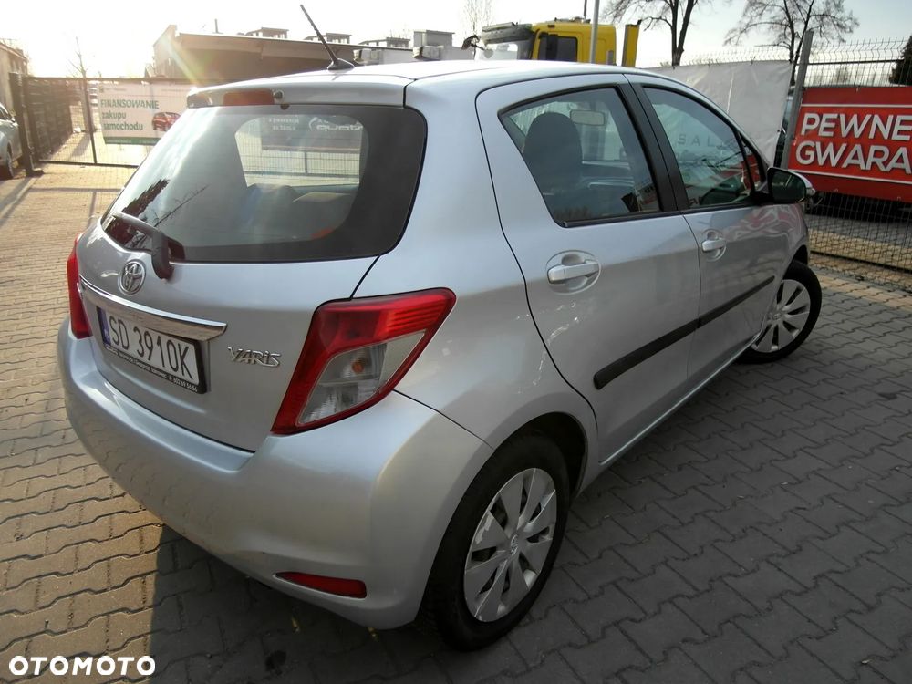 Toyota Yaris 1.0 Life - 5