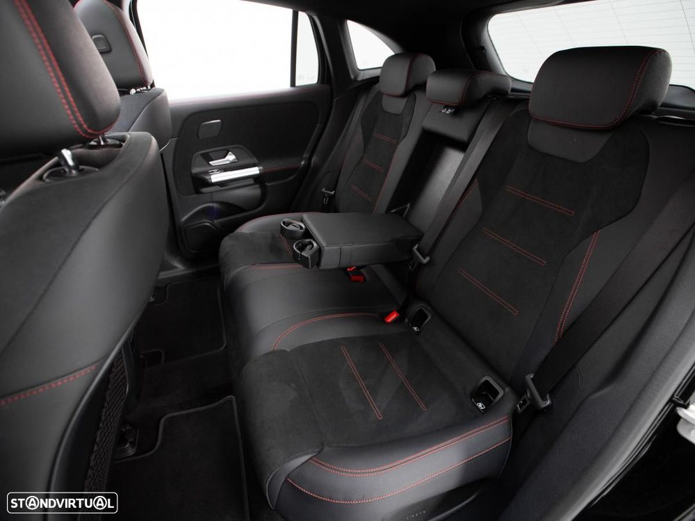 Mercedes-Benz EQA 250+ AMG Line - 11