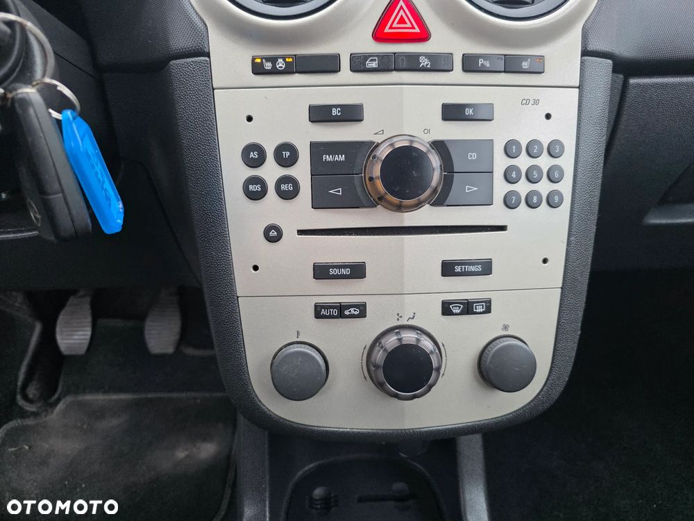 Opel Corsa 1.2 16V Easytronic Cosmo - 21