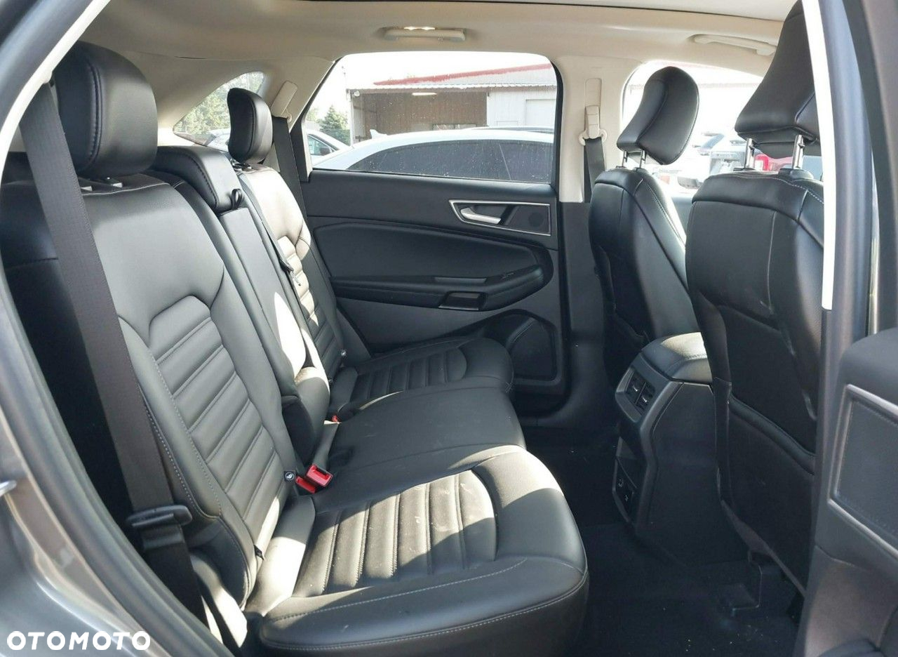Ford Edge - 9