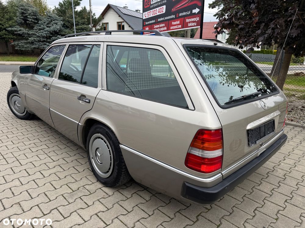 Mercedes-Benz W124 (1984-1993) - 11
