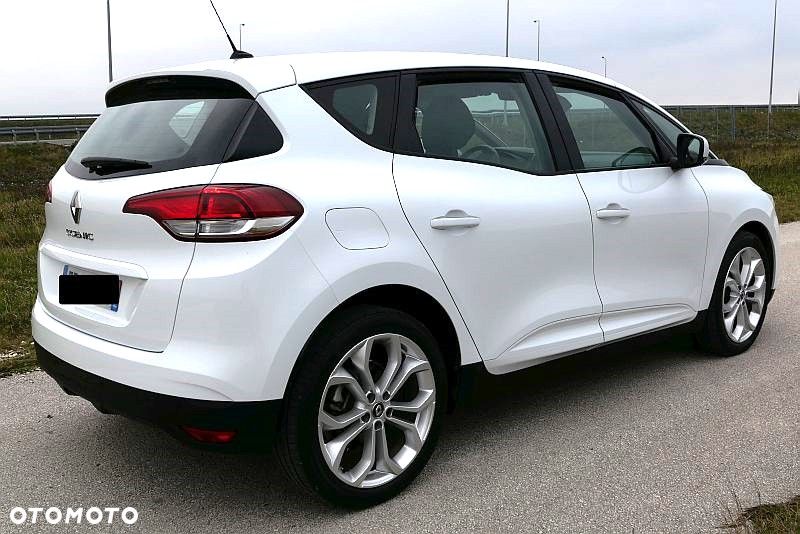 Renault Scenic - 5