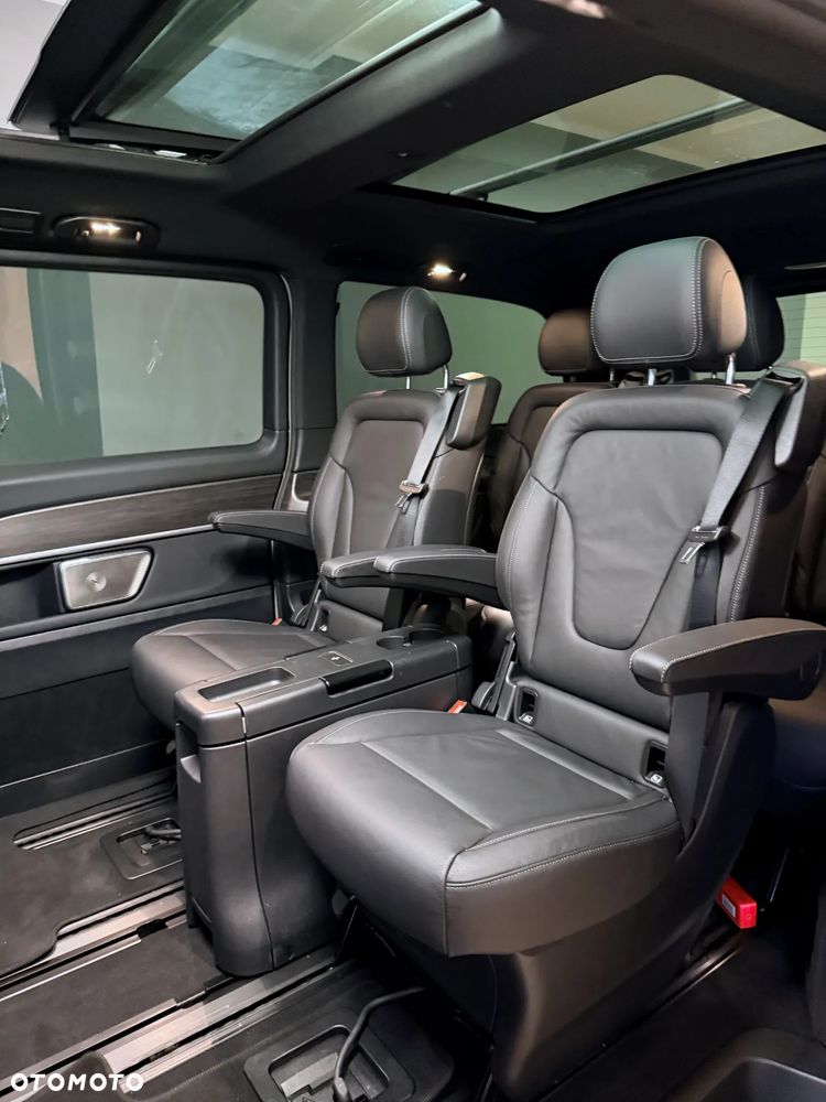 Mercedes-Benz Klasa V 300 d 4-Matic 9G-Tronic Exclusive (d³ugi) - 21