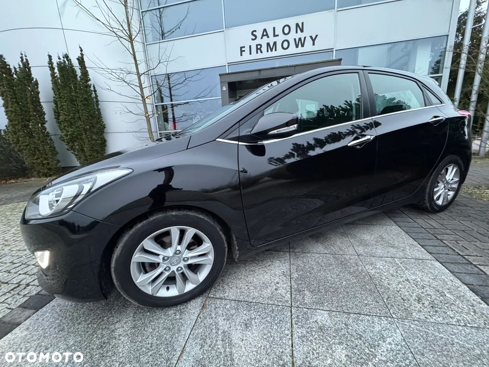 Hyundai i30 1.6 CRDi Premium - 32