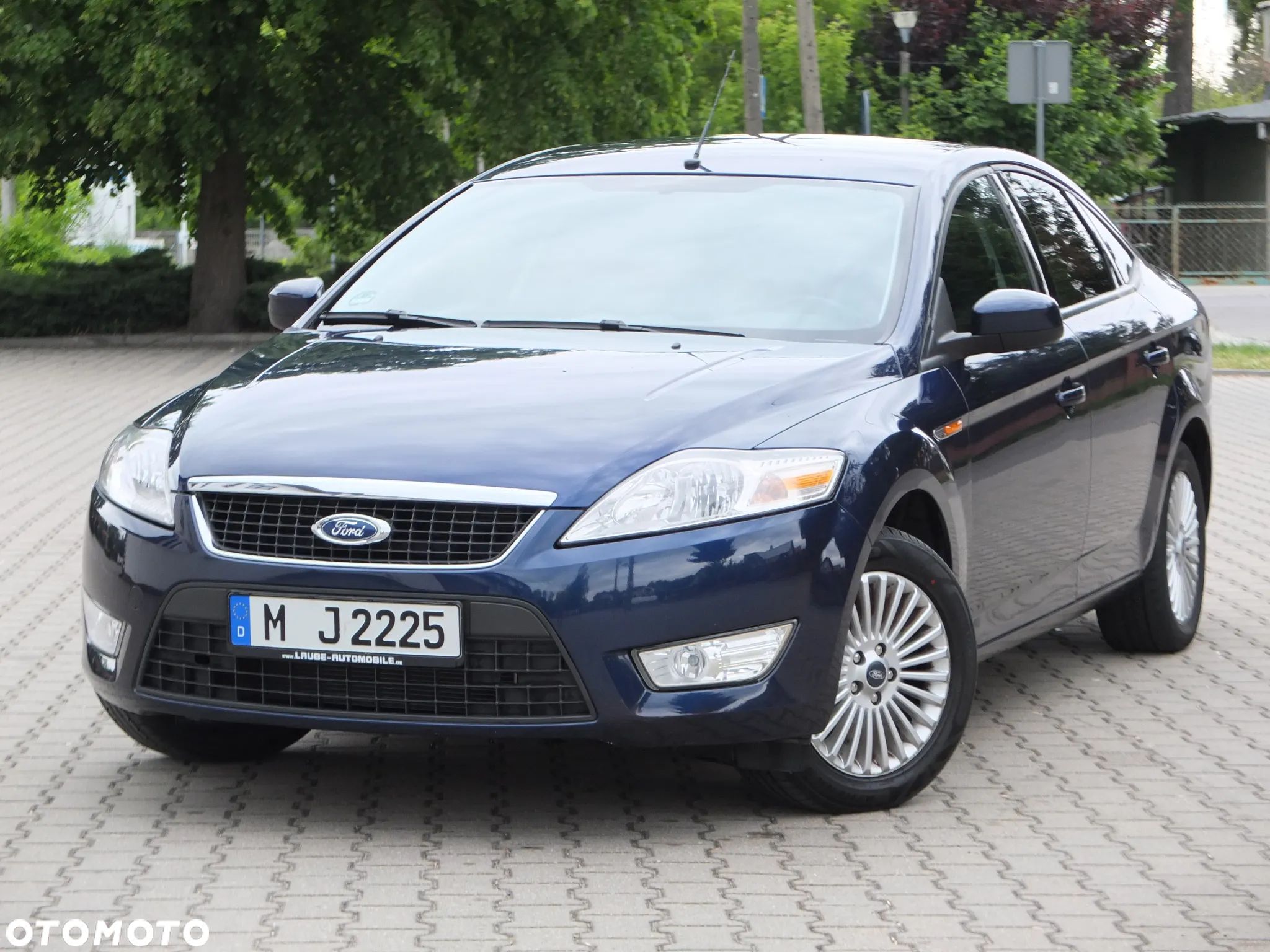 Ford Mondeo 2.0 Champions Edition - 1