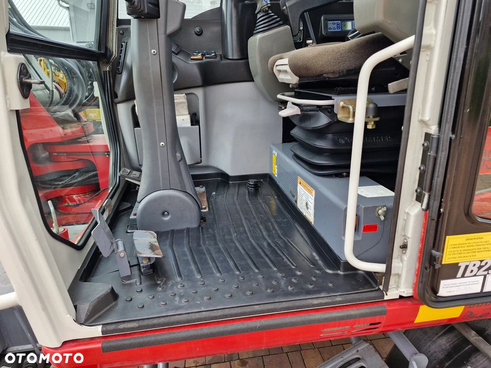 Takeuchi TB 295 W - 22