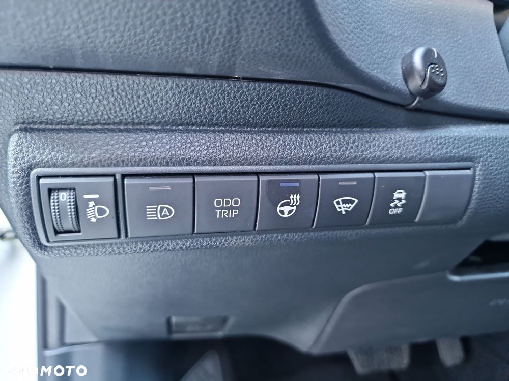 Toyota Corolla 1.8 Hybrid GR Sport - 16