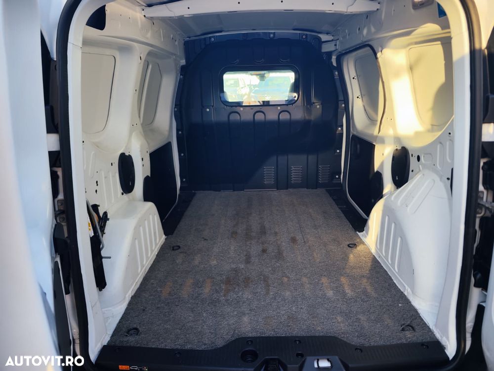 Renault Express - 13