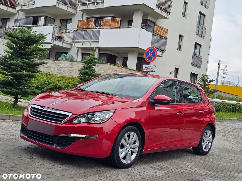 Peugeot 308 - 1