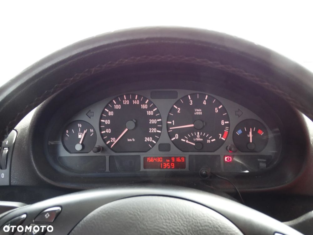 BMW Seria 3 316ti - 15