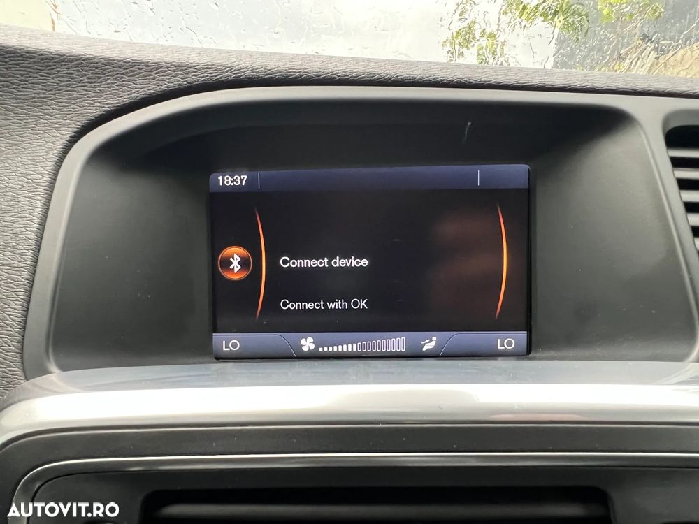 Volvo S60 D3 Start-Stop R-Design - 12