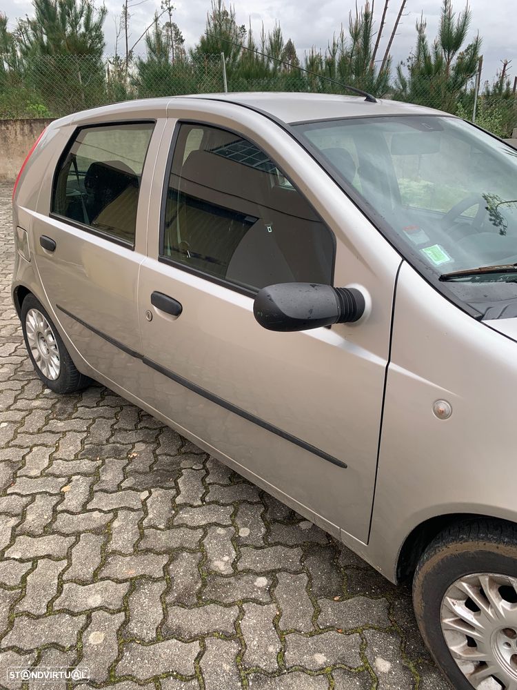 Fiat Punto 1.2 16V 80 Dynamic - 2
